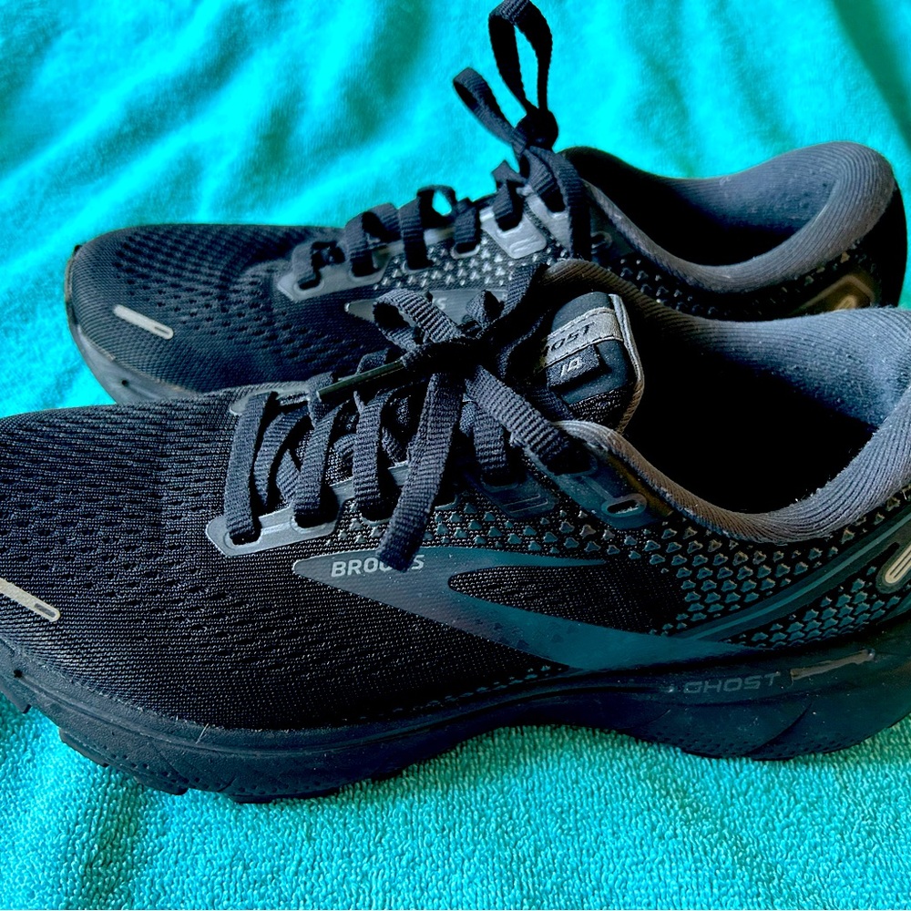 Brooks Ghost 14 - 8.5 Women’s